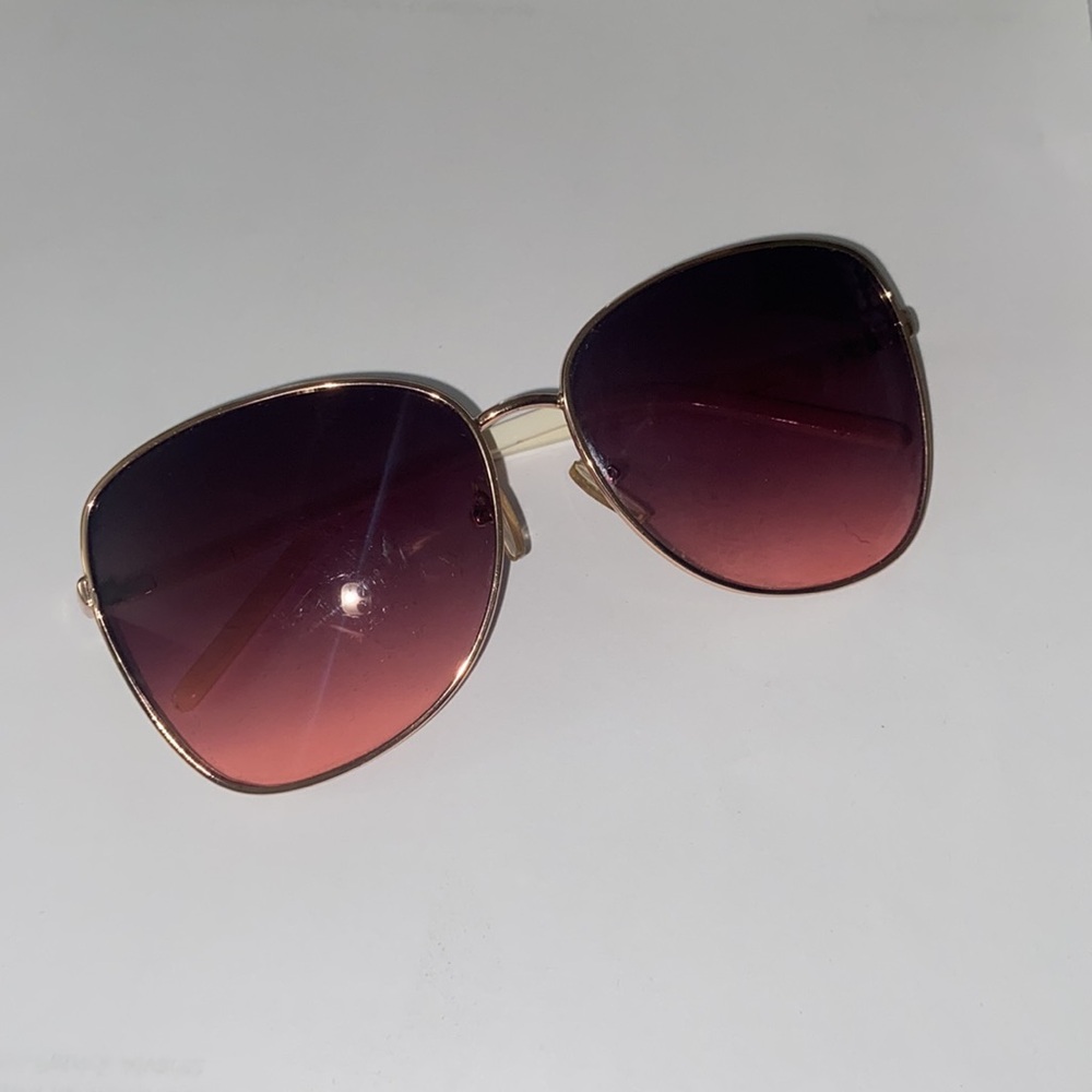 Gold Frame Sunglasses with a Purple/Pink Ombre Tint